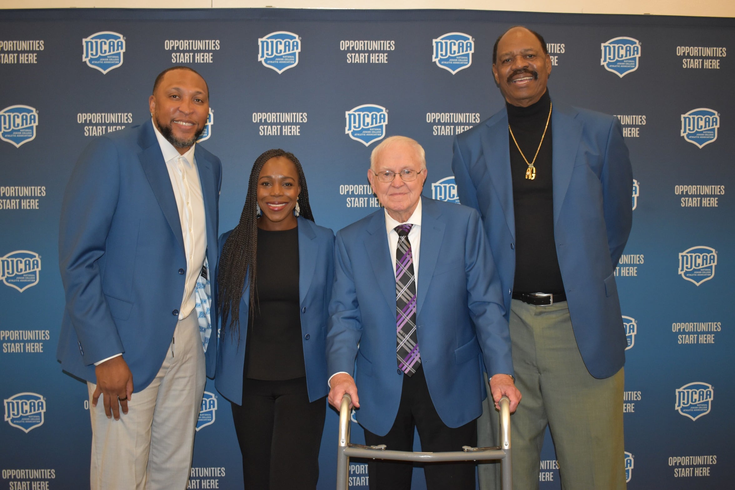Gene Bess inducted into NJCAA Hall of Fame - Vimarsana News