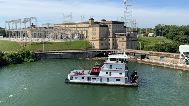 The new tier 4 towboat will replace the Tennessee Valley Authority’s older towboat from 1985.
