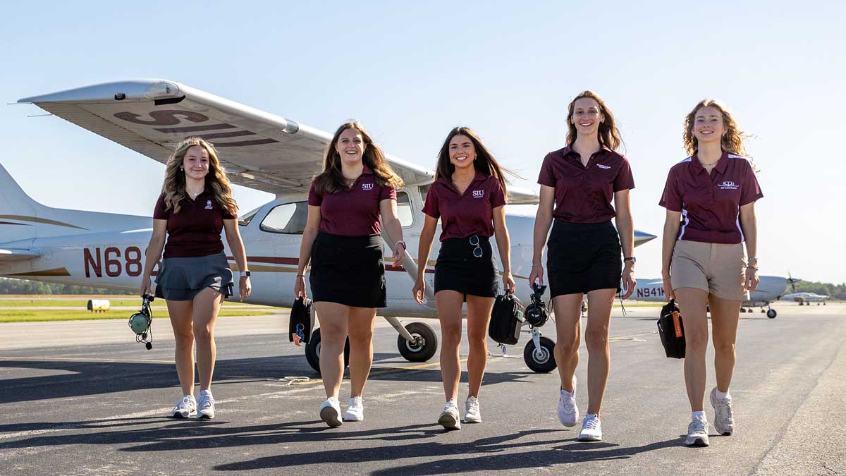 SIU boasts six female aviators for 2024 Air Race Classic - Vimarsana News